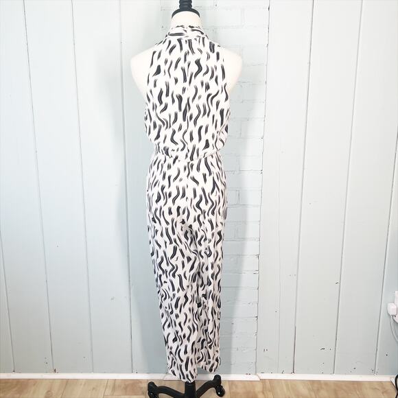 Joie Sleeveless Silk Toulouse Jumpsuit Size 2 Small Porcelain White Black - Picture 3 of 15